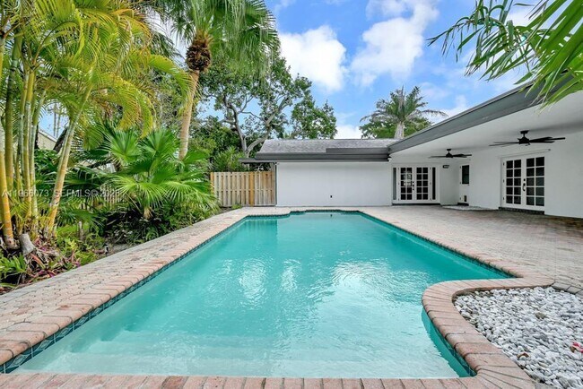 Building Photo - 8501 SW 178th St