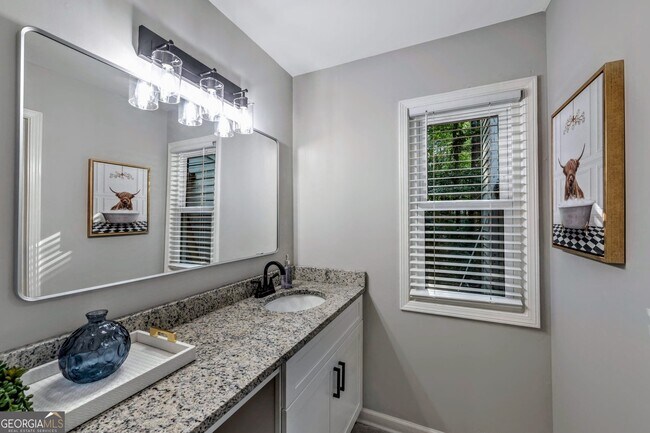 Building Photo - 2660 Indian Lake Dr