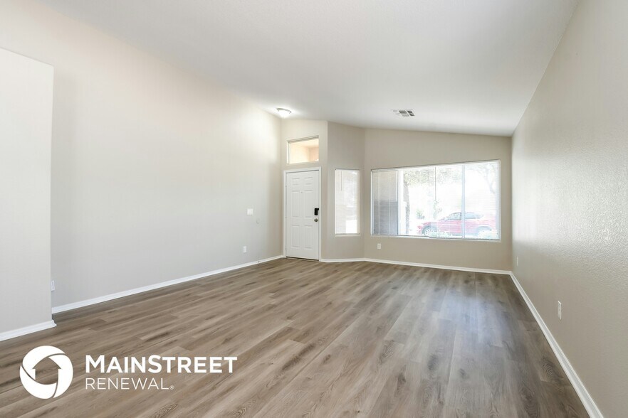 Building Photo - 20311 N 81st Dr