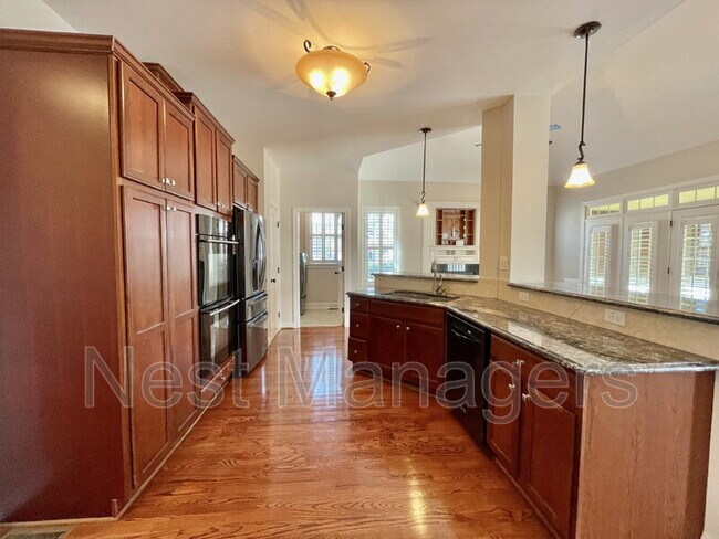 Building Photo - 2905 Deep Channel Ct