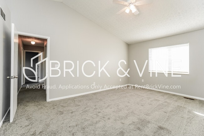 Building Photo - 1510 Patricia Dr