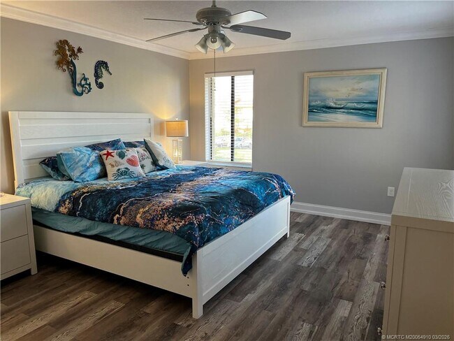 Building Photo - 5323 SE Miles Grant Rd