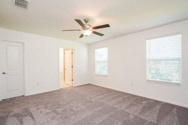 Building Photo - 7308 Spring Snowflake Ave
