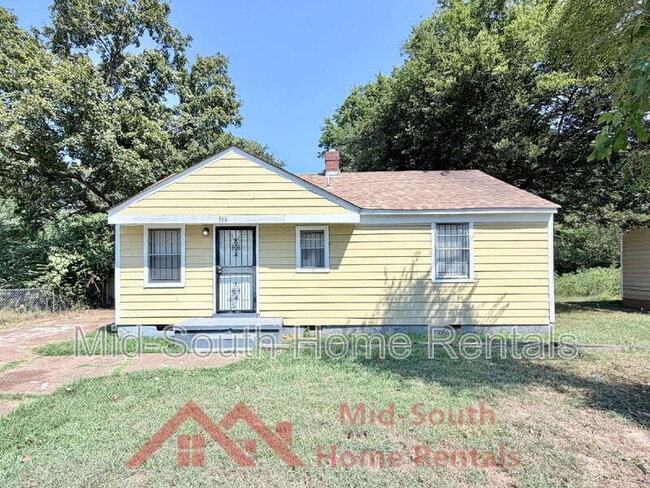 Building Photo - 566 Burlington Cir