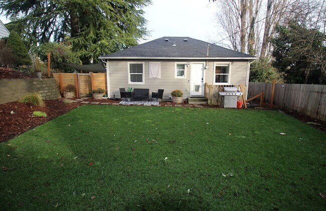 Building Photo - 3115 SW 97th St