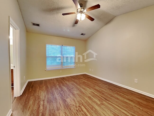 Building Photo - 111 Kilpatrick Ct