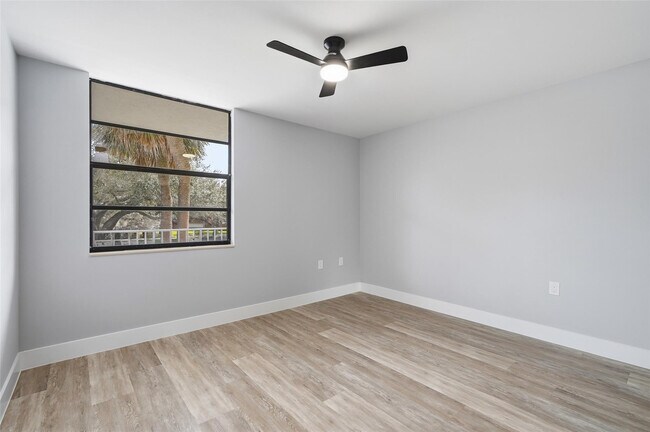 Building Photo - 1717 Whitehall Dr