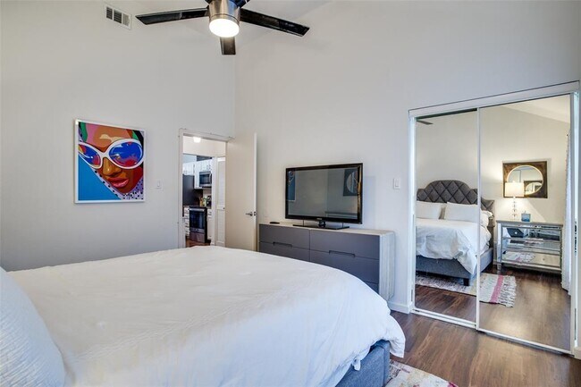 Building Photo - 2506 Wedglea Dr