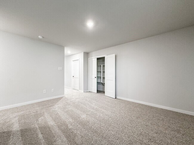 Building Photo - 7934 Alset Dr