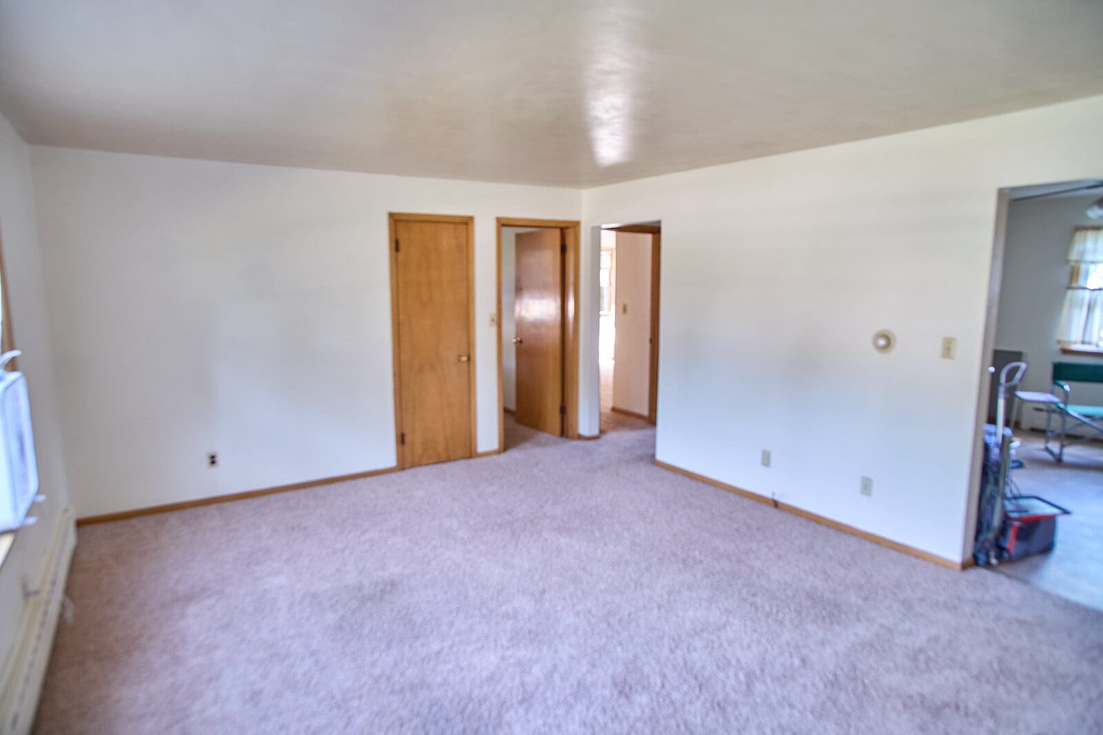 Building Photo - 416 E 18th St