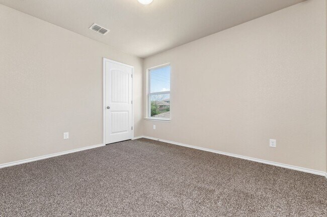 Building Photo - 8323 Prickly Oak