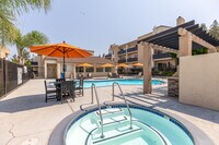 Building Photo - Sommerset - UP TO $2775 OFF!*