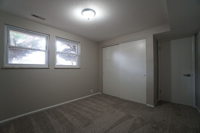 Building Photo - 5007 Alta Loma Rd