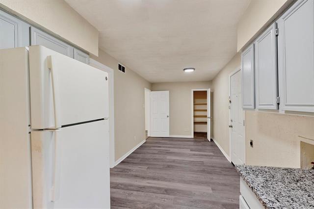 Building Photo - 775 Ivywood Dr
