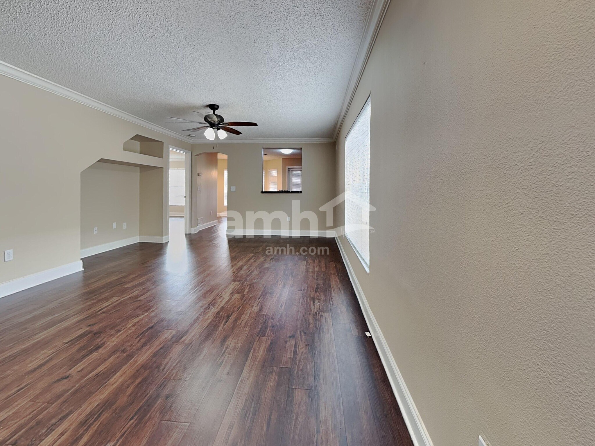 Building Photo - 28721 Seashell Ct