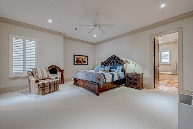 Building Photo - 311 Calle Sevilla Pl
