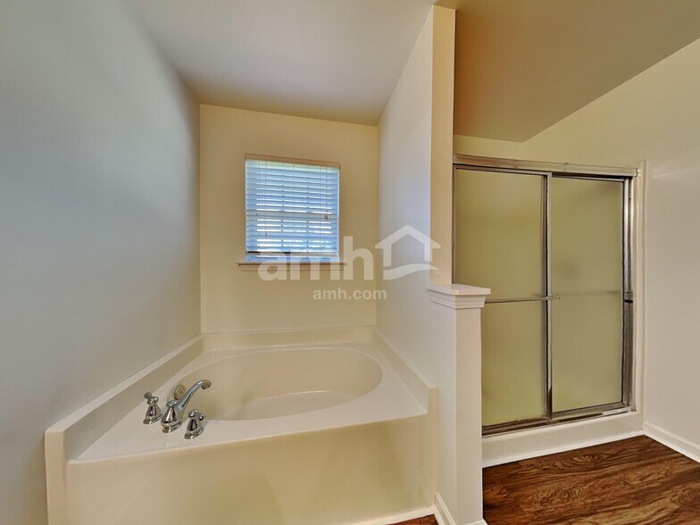 Building Photo - 109 Stallings Mill Dr