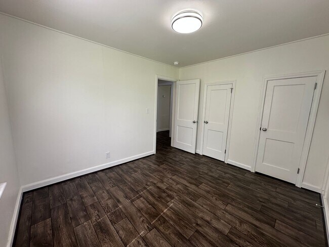 Building Photo - 78 Garrow Rd
