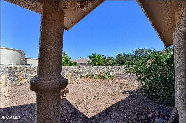 Building Photo - 3517 Tierra Bahia Dr