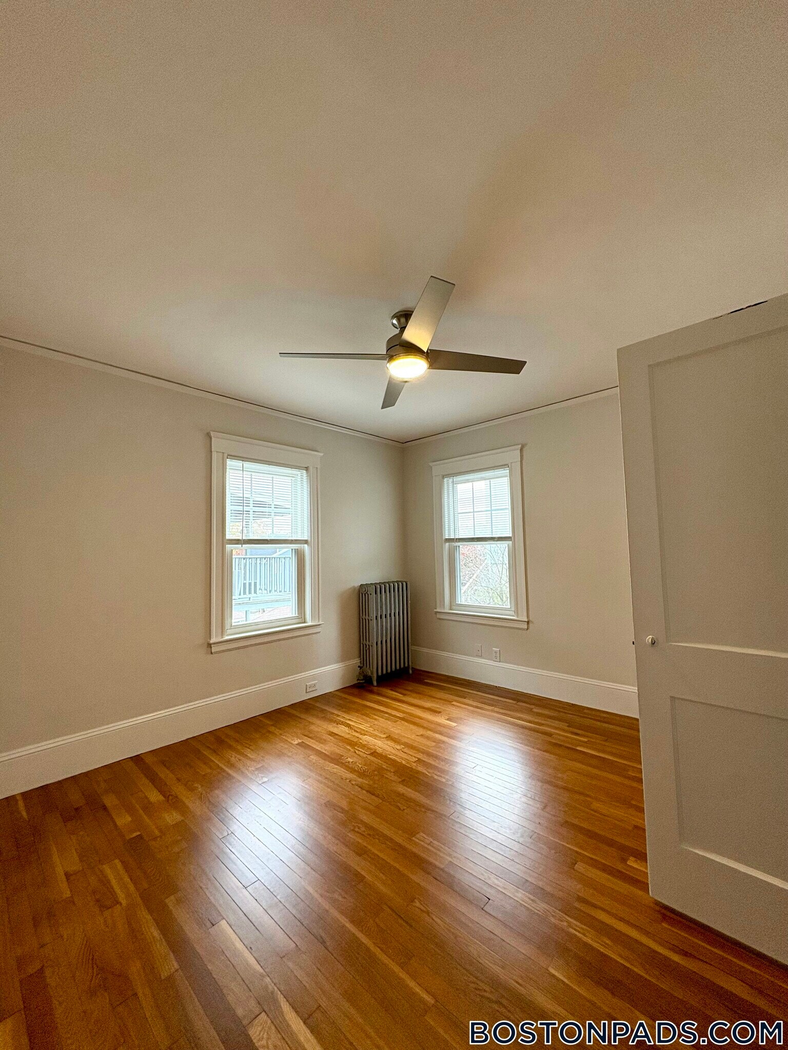 Building Photo - 17 Edgecliff Rd