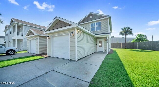 Primary Photo - 2108 Sterling Cove Blvd