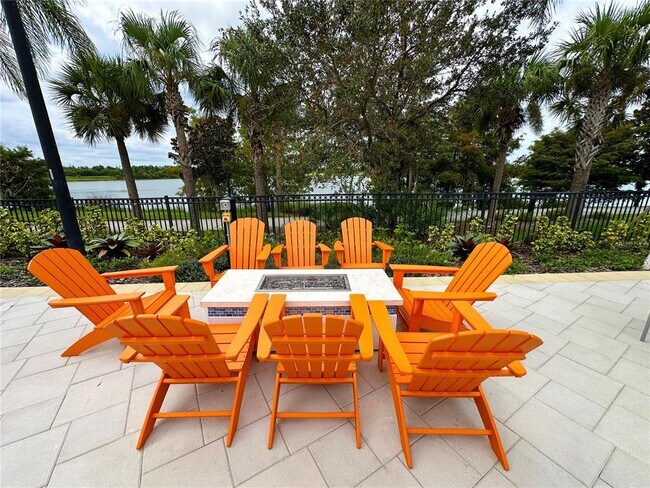 Building Photo - 5048 Shoreway Loop