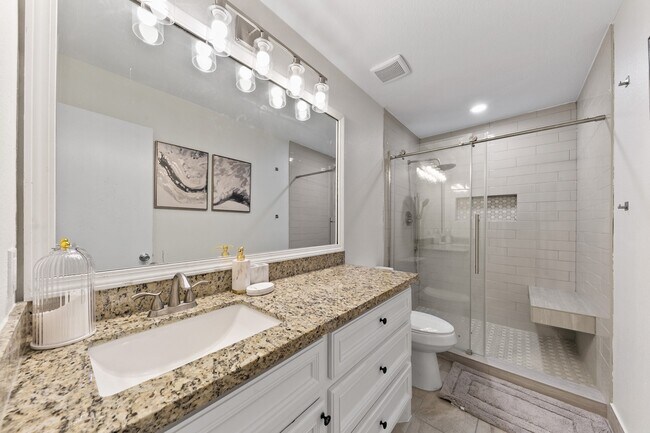 Building Photo - 2651 Skyview Shadows Ct