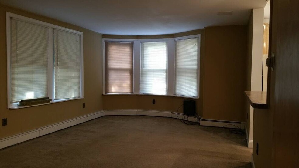 Building Photo - 48 Bustleton Pike