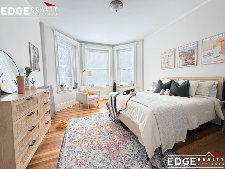 Building Photo - 79 Glenville Ave