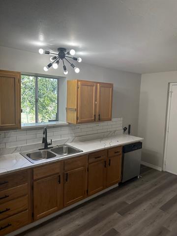 Building Photo - 8280 S State Hwy 78