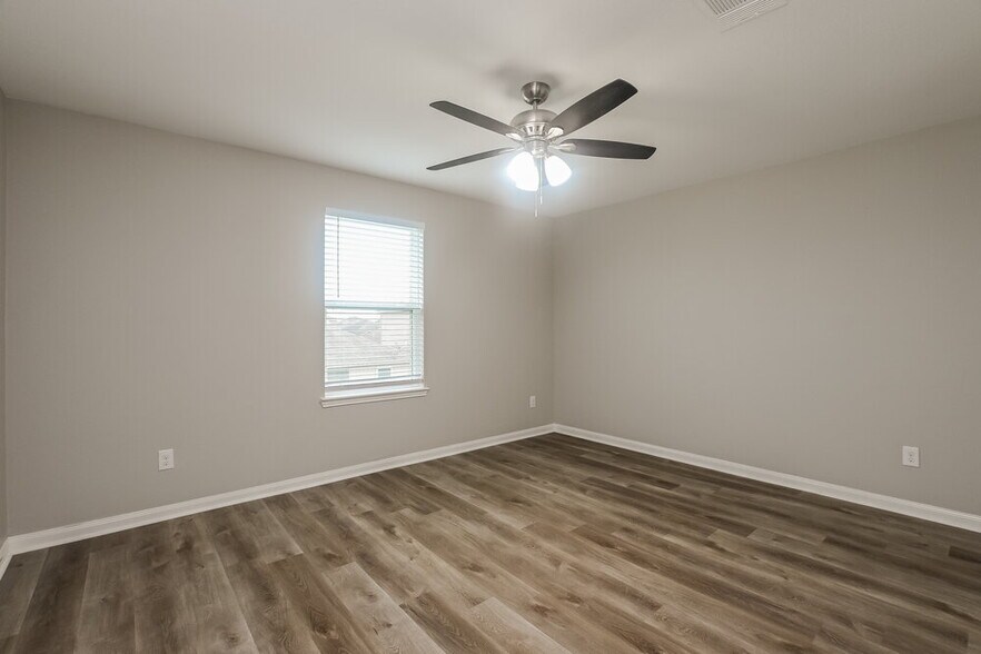 Building Photo - 9423 Amber Sky Ln