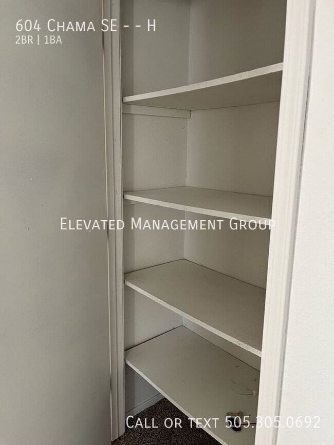 Building Photo - 604 Chama St SE