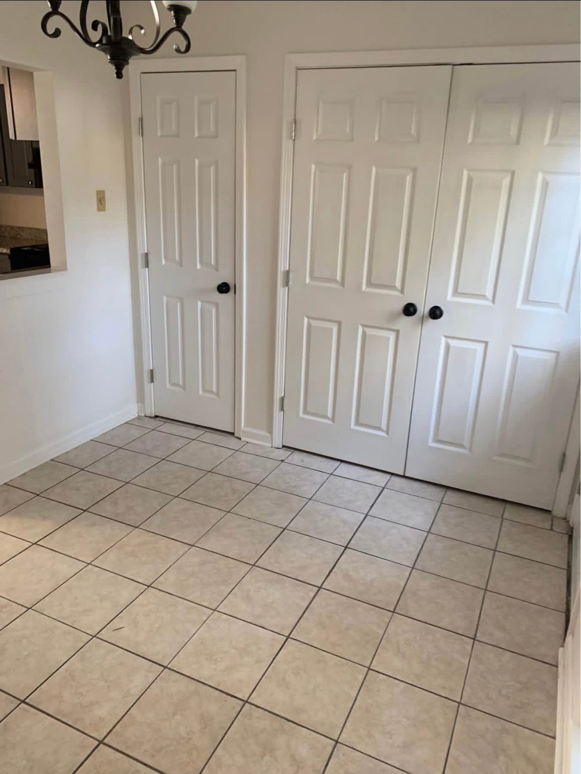 Building Photo - 205 Cathryn Dr