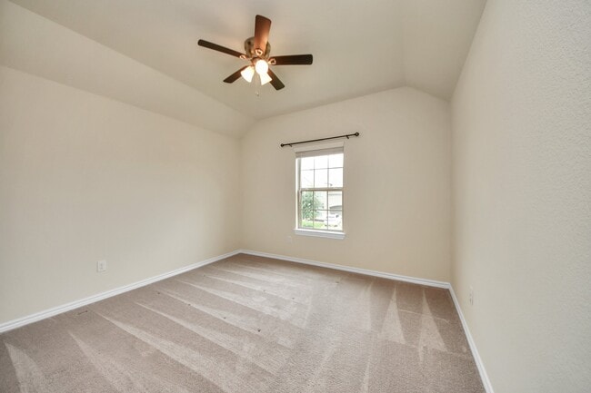 Building Photo - 28215 Shorecrest Ln