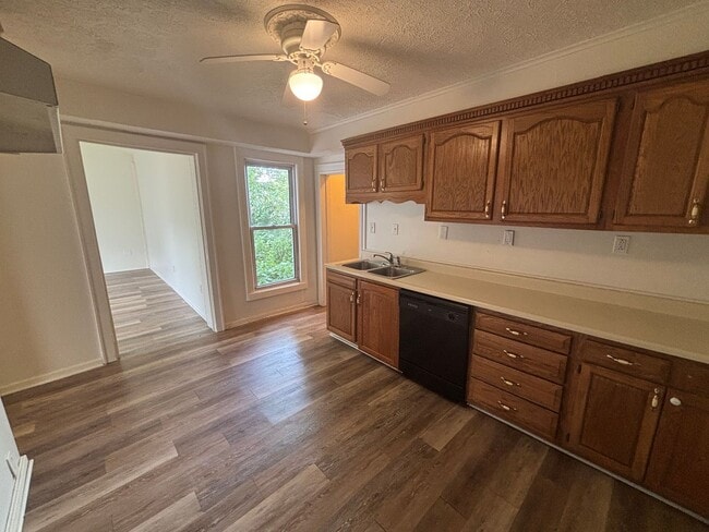 Building Photo - Use Your Tax Return For This Sweetheart of a Deal! Spacious rooms, updated mechanicals, and conve...