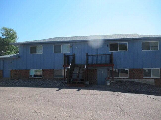 Primary Photo - 2610 King St