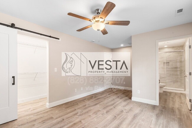 Building Photo - 16 Meadows Town Rd