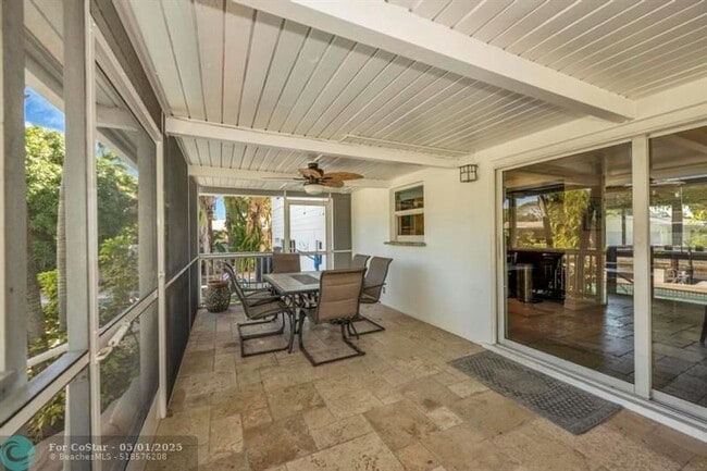 Building Photo - 1771 NE 35th St