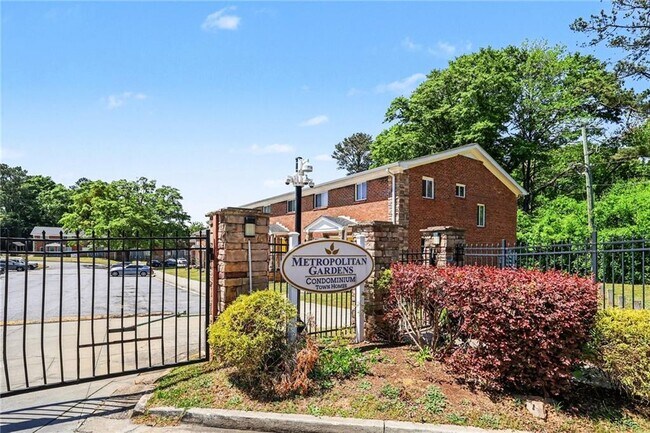 Building Photo - 3751 M.L.K. Jr Dr SW