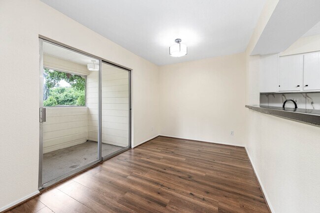 Building Photo - 14515 Wunderlich Dr