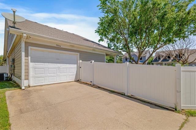 Building Photo - 9866 Birch Dr