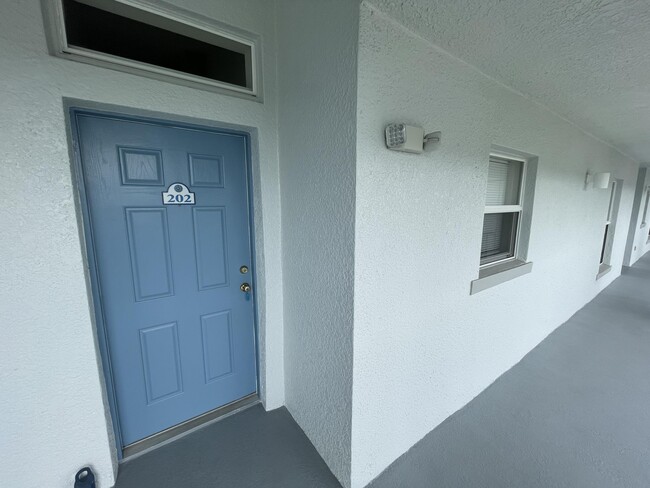 Building Photo - 161 Portside Ave