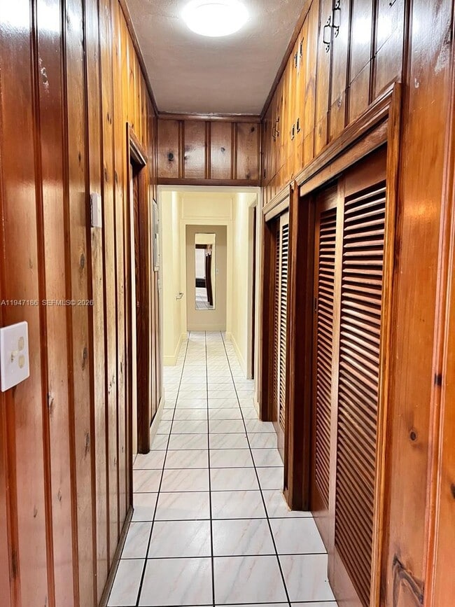 Building Photo - 3100 SW 97th Ave