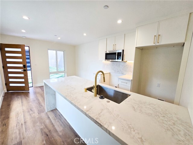 Building Photo - 1774 W 37th Pl