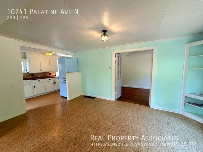 Building Photo - 10741 Palatine Ave N