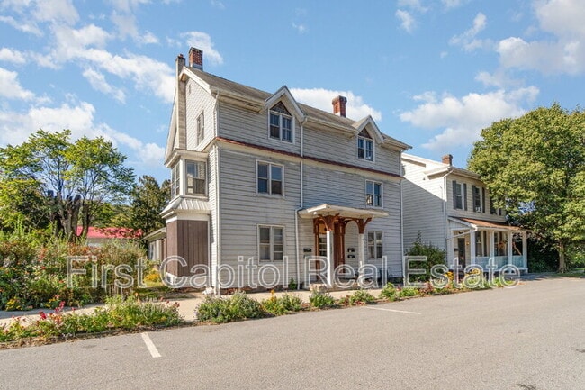 Building Photo - 149 N 2nd St