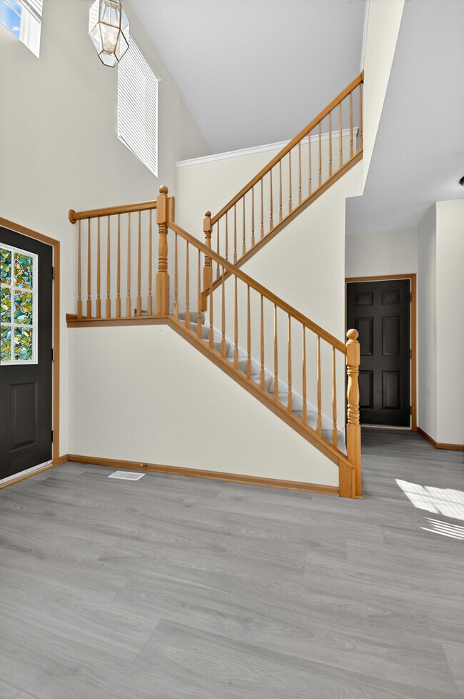 Building Photo - 355 Grape Vine Trail