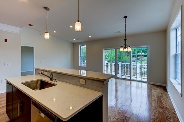 Building Photo - 1008 Bradish Ln