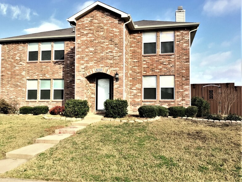Primary Photo - 3030 Dusty Ridge Dr