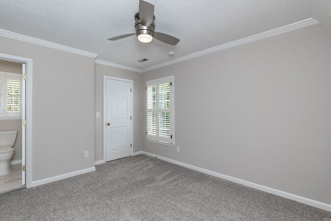 Building Photo - Meticulous Four Bedroom Dream Home!